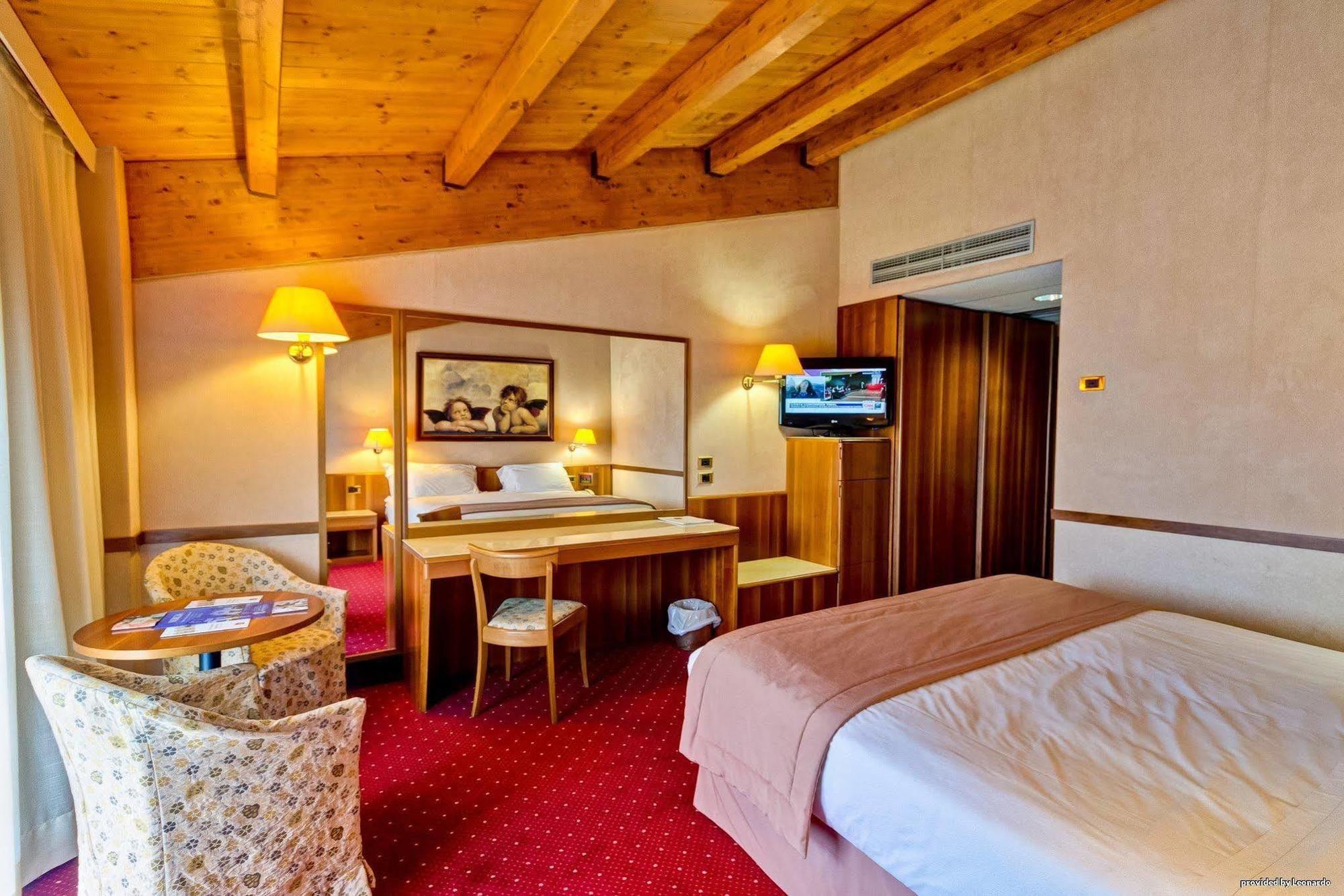 נורצ'יה Best Western Hotel Salicone מראה חיצוני תמונה